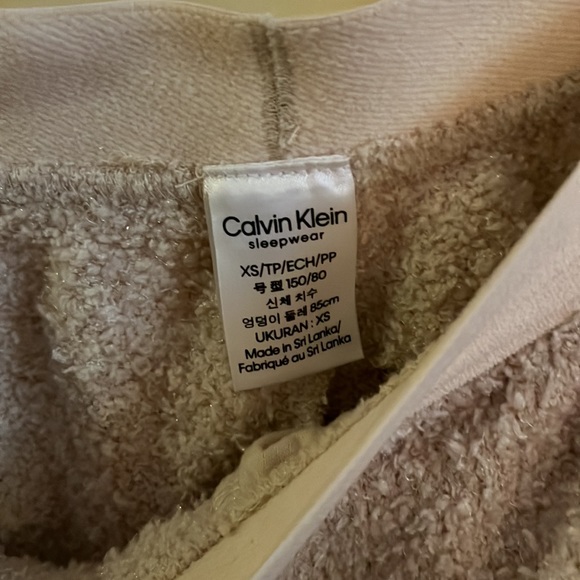 Calvin Klein sleepwear bottoms - Picture 3 of 4